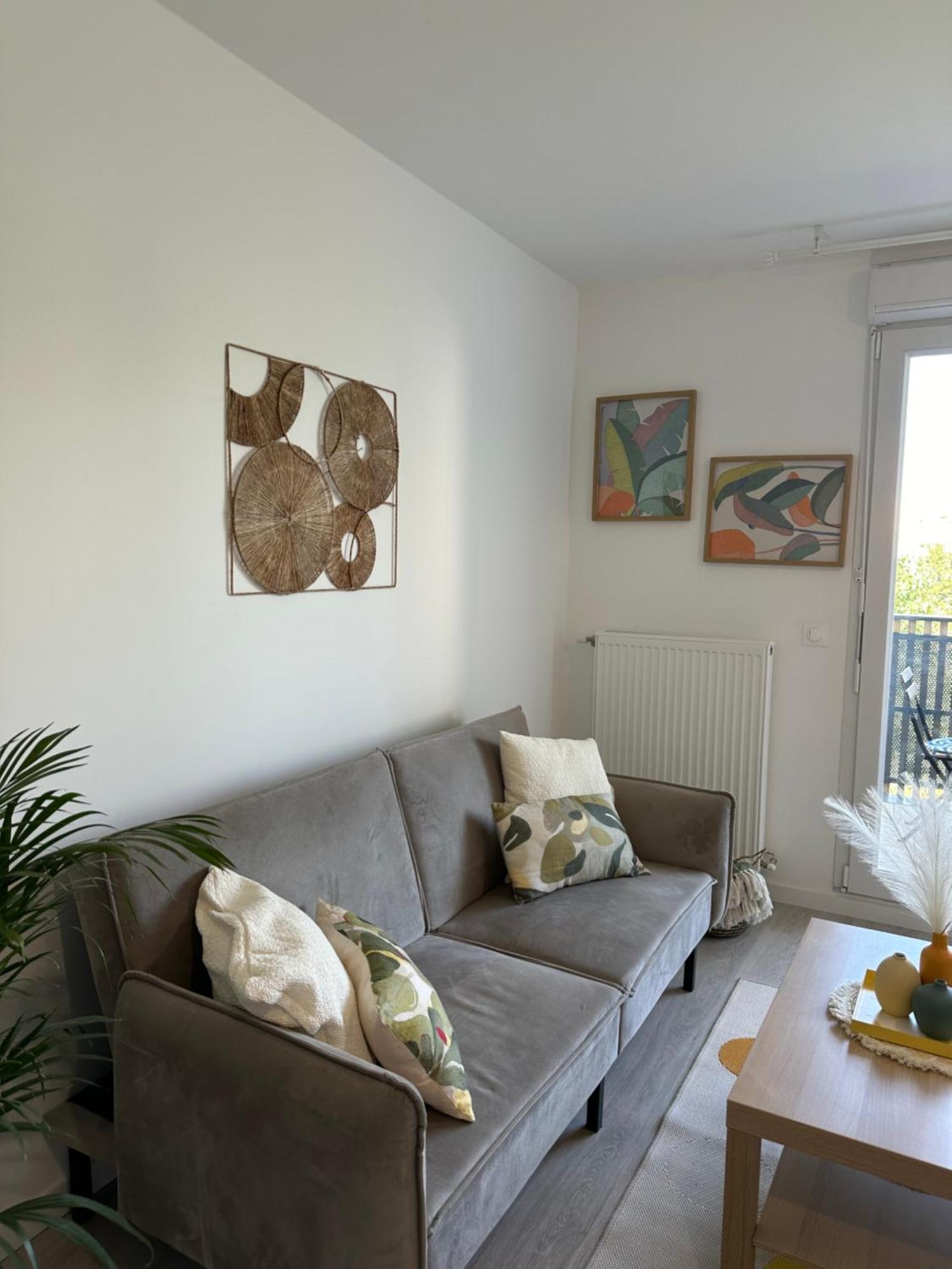 Appartement Entre Paris Et Disney Noisy-le-Grand Bagian luar foto