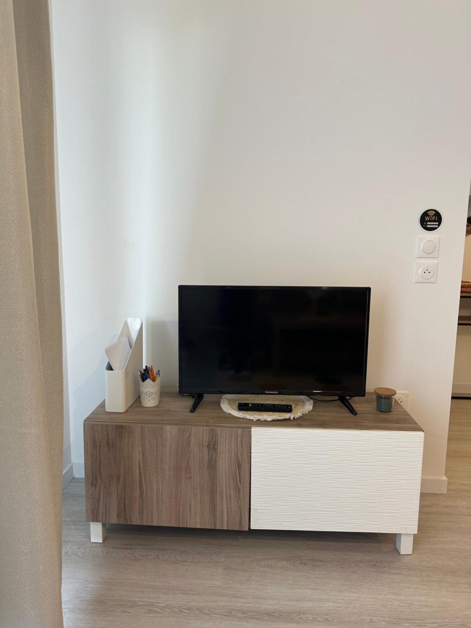 Appartement Entre Paris Et Disney Noisy-le-Grand Bagian luar foto